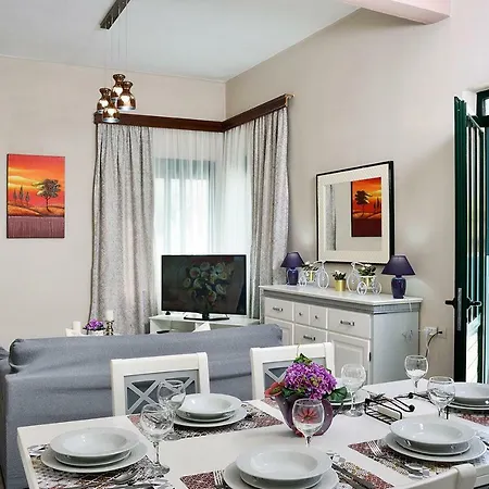 Vila City Center House *